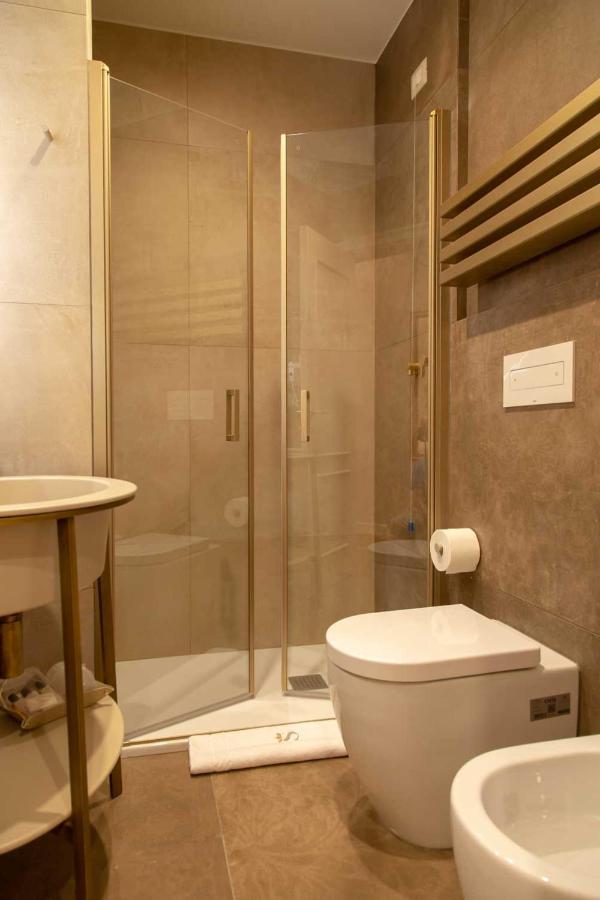 Dimora Storica Lo Svevo Hotel Iesi Luaran gambar