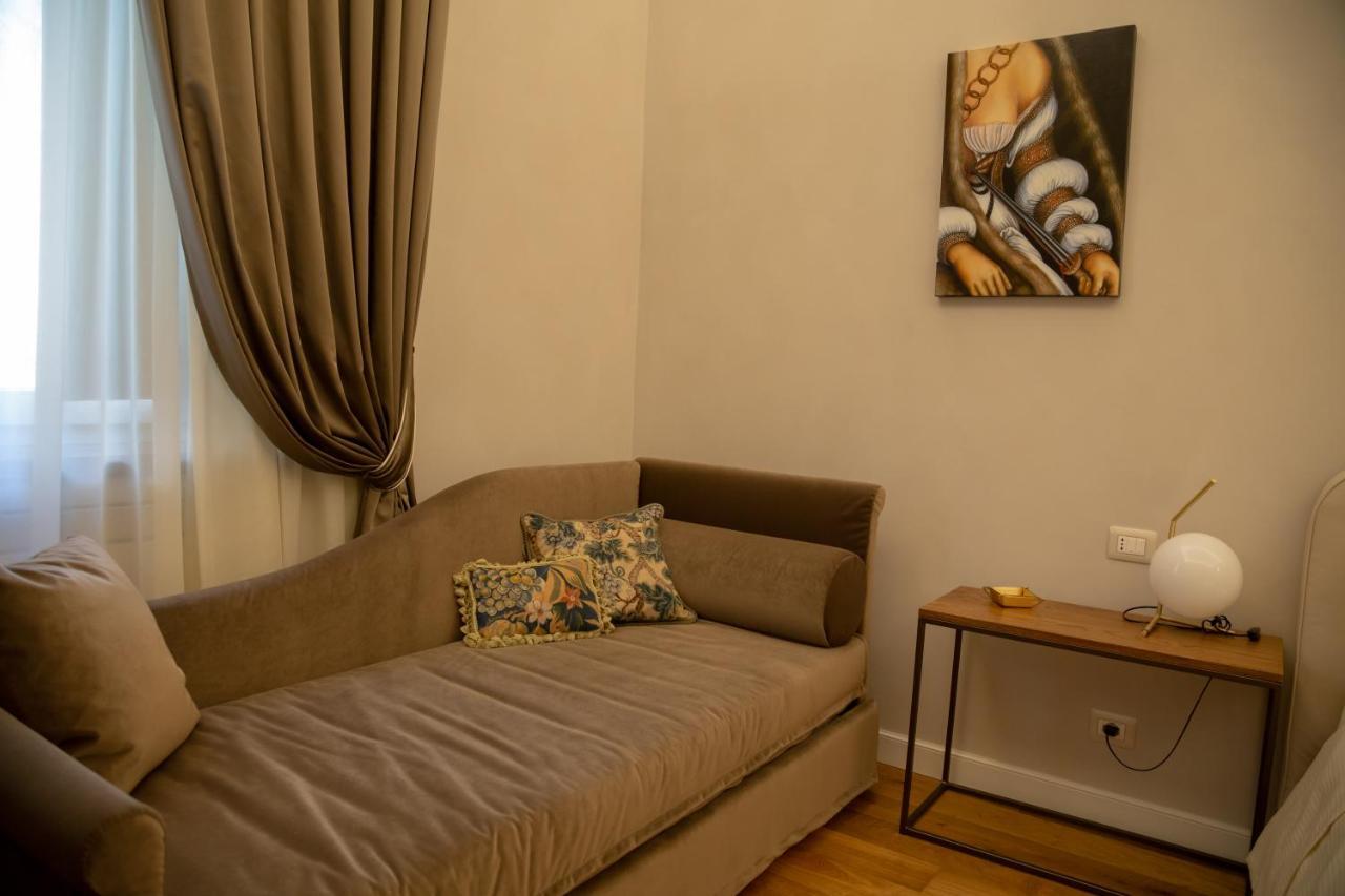 Dimora Storica Lo Svevo Hotel Iesi Luaran gambar