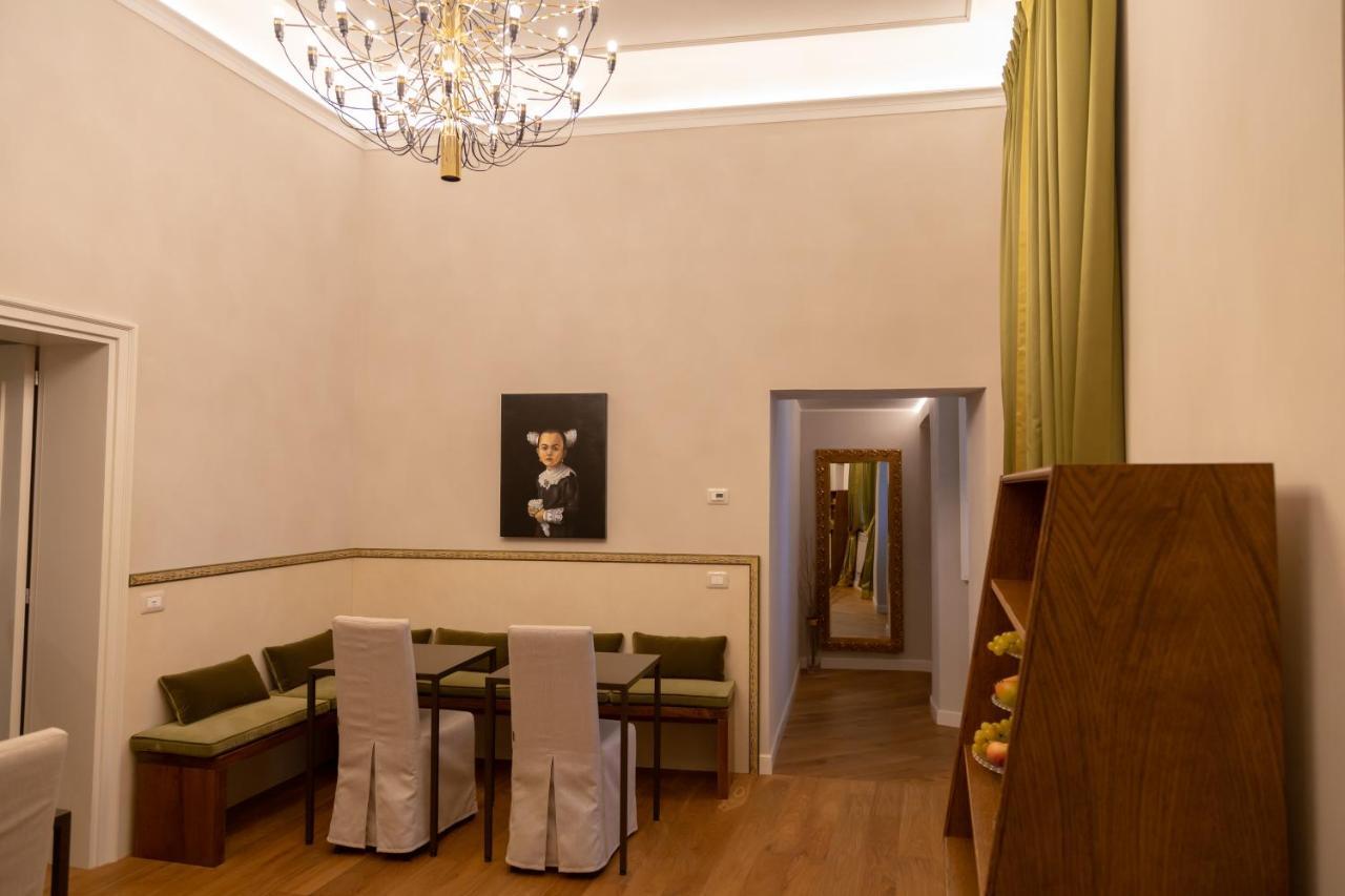 Dimora Storica Lo Svevo Hotel Iesi Luaran gambar